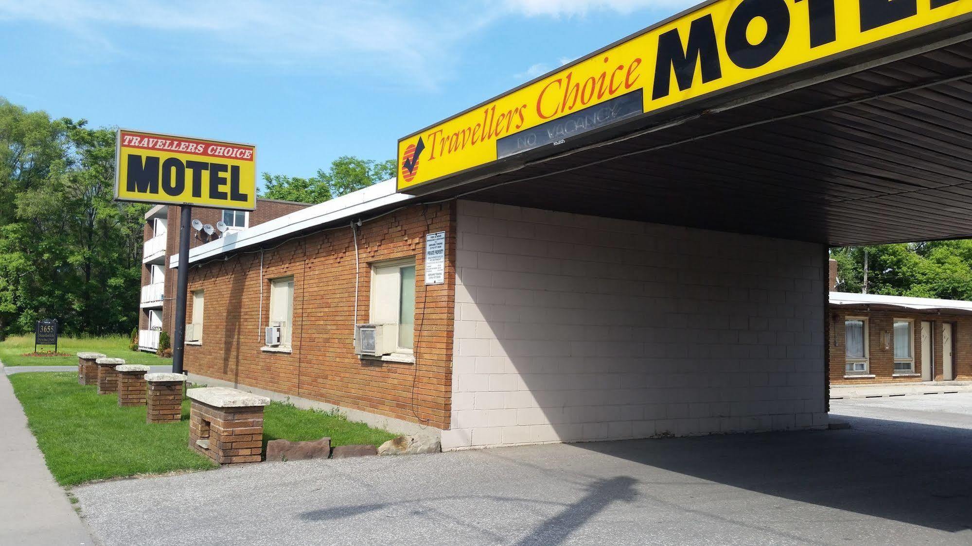 Travellers Choice Motel Windsor Exterior photo